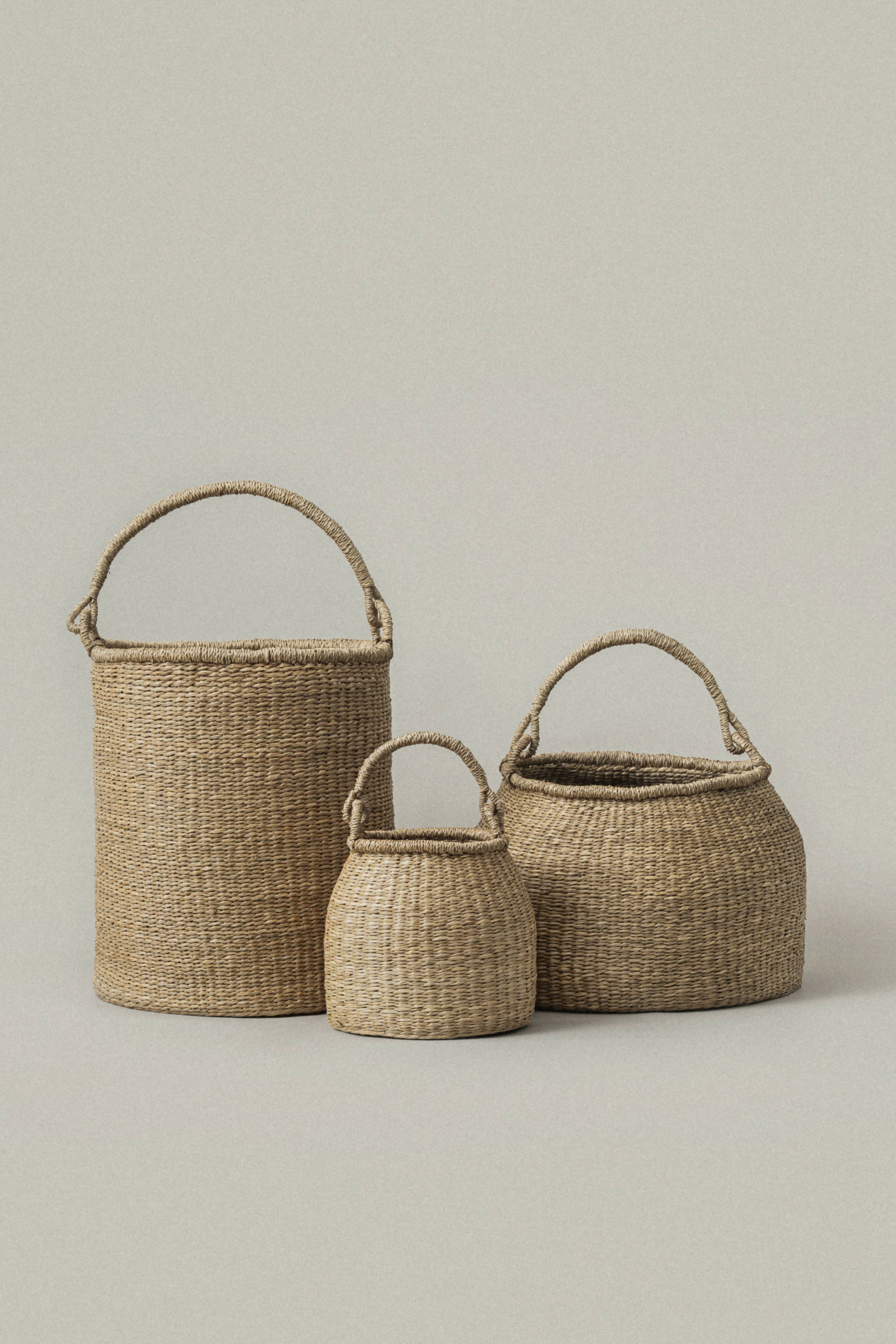 Satna Floor Seagrass Bucket Basket