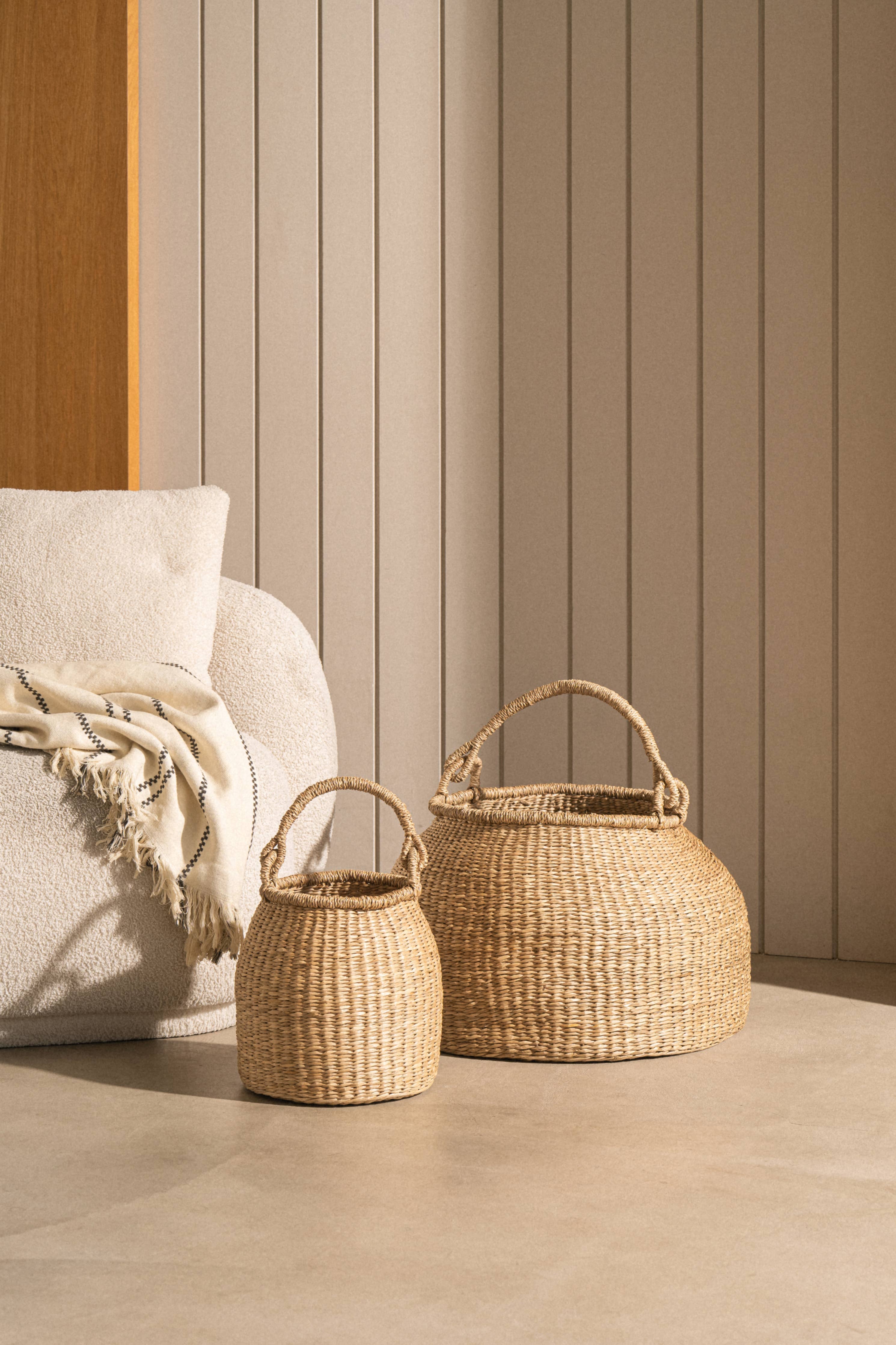 Satna Floor Seagrass Bucket Basket