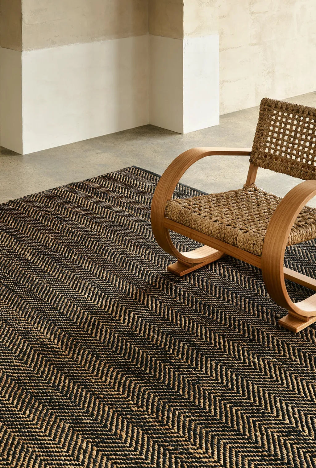 Serengeti Rug in Charcoal & Natural
